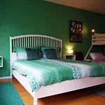 Baker's Pond Two アパート フェルデン・アム・ヴェルターゼー