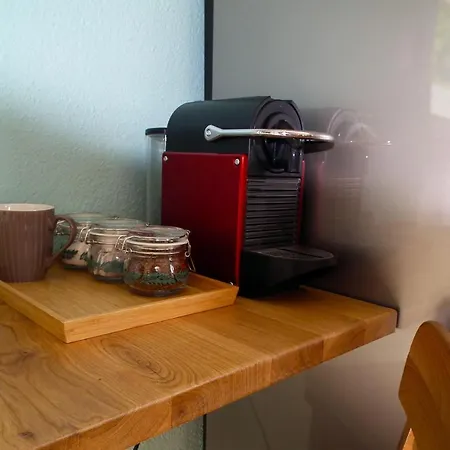 アパート Baker's Pond Two *