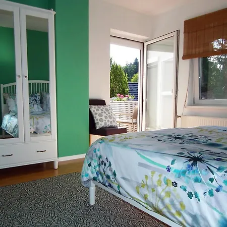 Baker's Pond Two アパート *