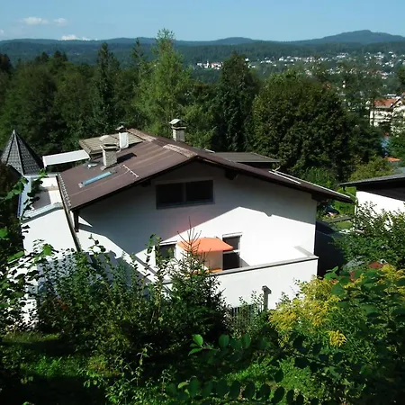 Baker's Pond Two Apartament *