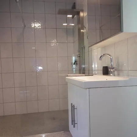 Daire Baker's Pond Two