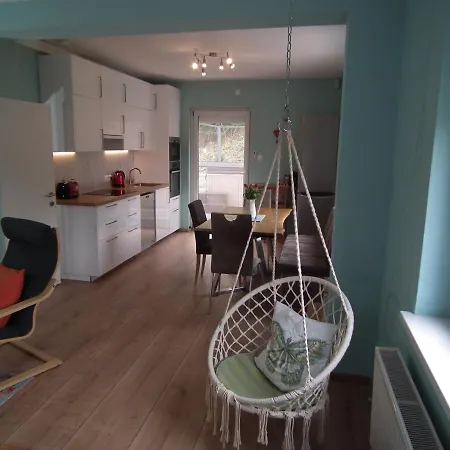 Baker's Pond Two Daire *